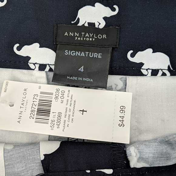 Ann Taylor navy elephant print shorts - Picture 5 of 6